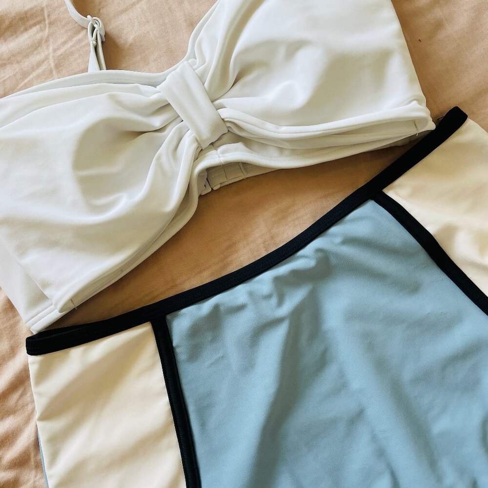 NWT Unique Vintage Bow Bikini Set